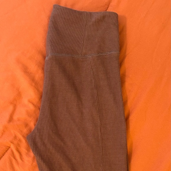 Body & Sol Brown Waffle Flared Leggings Seam Detail Slight compressive Waistband - Picture 4 of 5